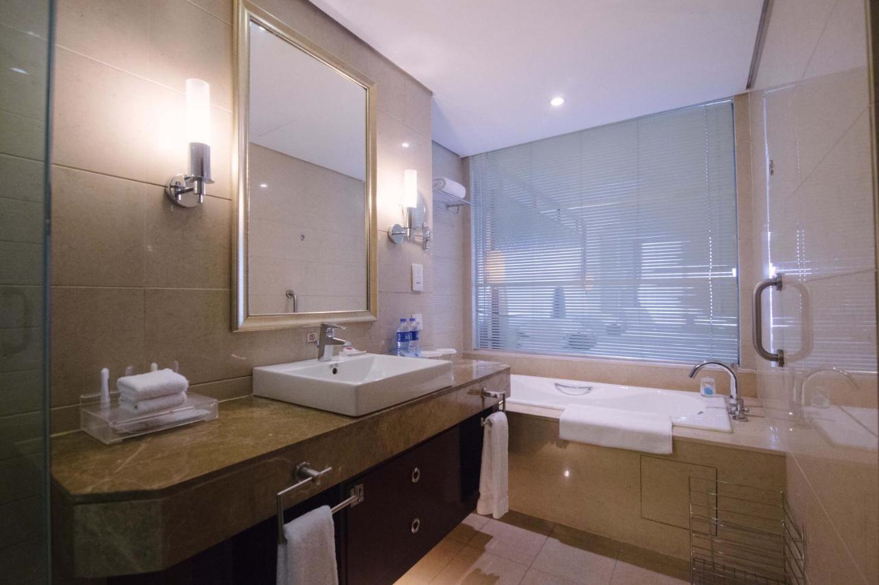 Haiwaihai Crown Hotel Ma'anshan Bagian luar foto